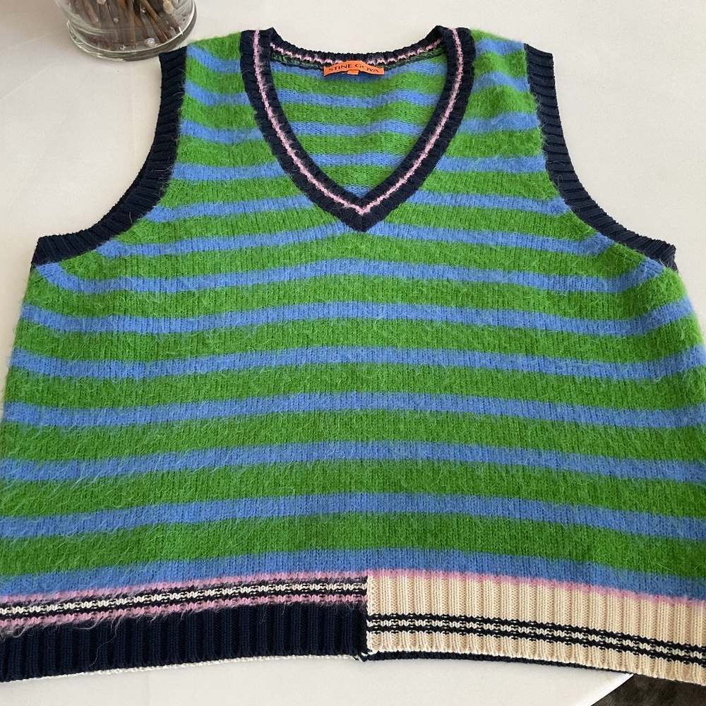 Preppy Stine Goya V-neck vest
